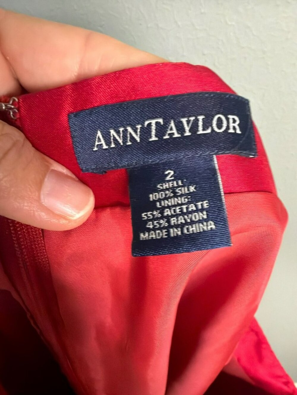 Ann Taylor Silk Red Sequin Pencil Skirt Lined Women's 2 - Picture 3 of 10